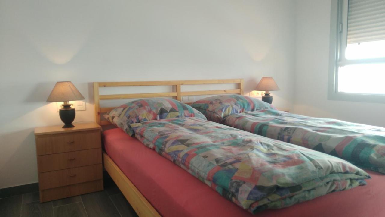 Room With Private Bathroom And Sea View, 50 M Del Mar Radazul Екстер'єр фото